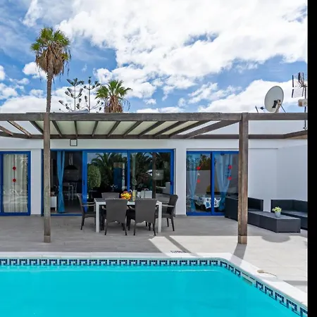 Valentina Private Pool By Pvl Feriehus