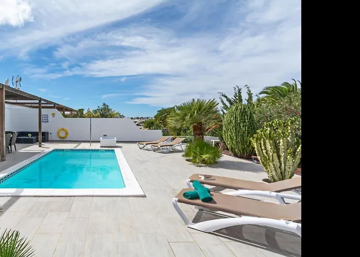 Valentina Private Pool By Pvl Feriehus Playa Blanca (Lanzarote)